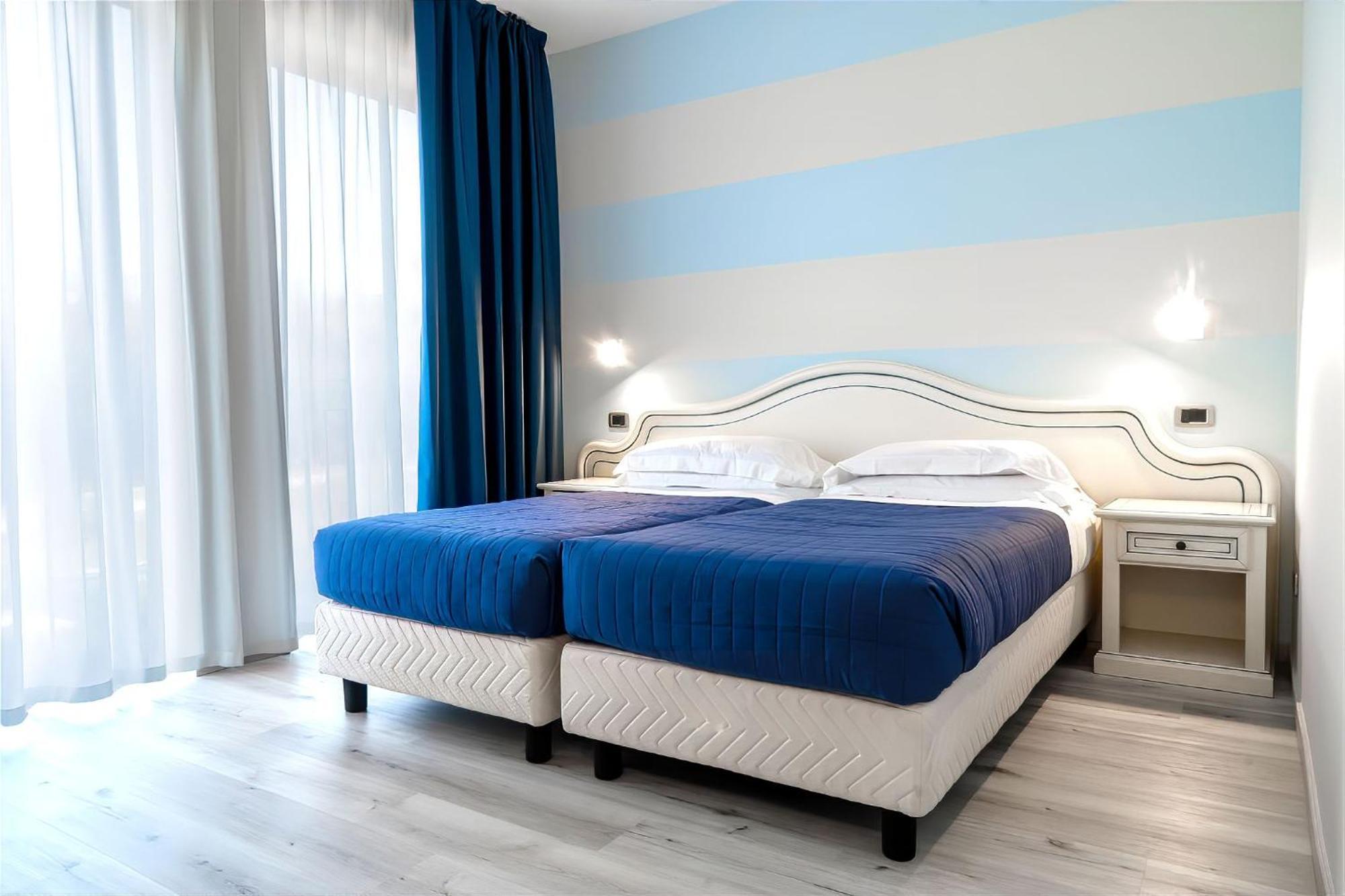 Ahg Riva Del Sole Hotel - Adults Only Moniga del Garda Ngoại thất bức ảnh