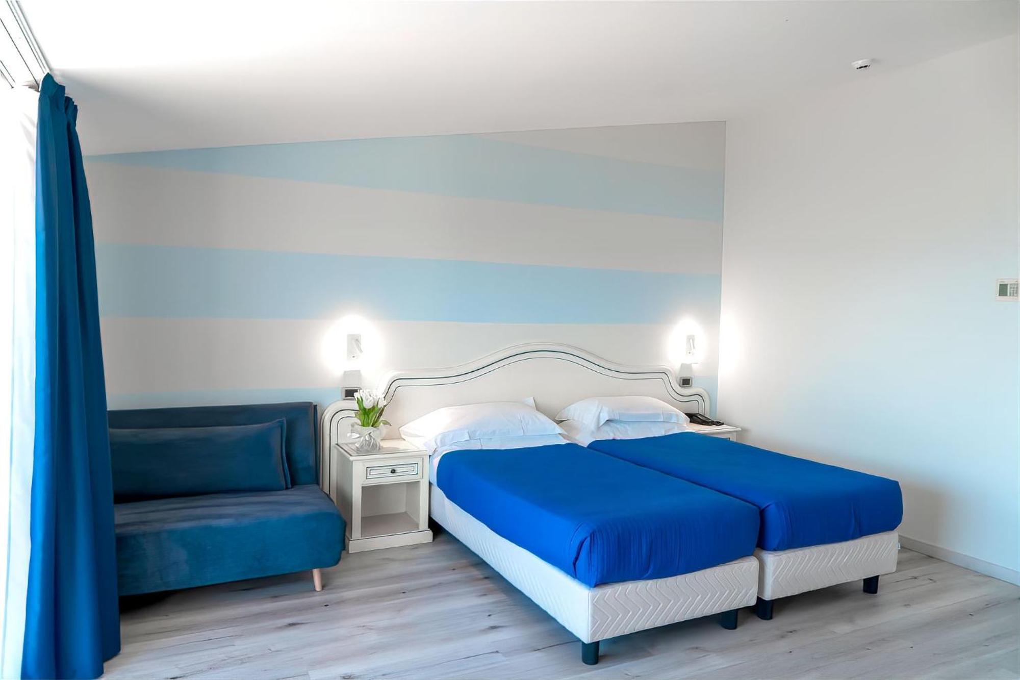 Ahg Riva Del Sole Hotel - Adults Only Moniga del Garda Ngoại thất bức ảnh