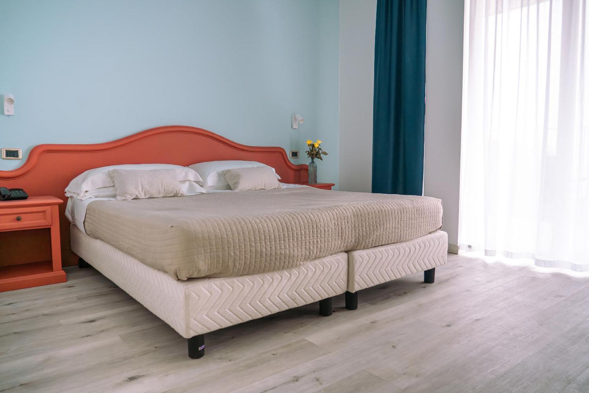 Ahg Riva Del Sole Hotel - Adults Only Moniga del Garda Ngoại thất bức ảnh