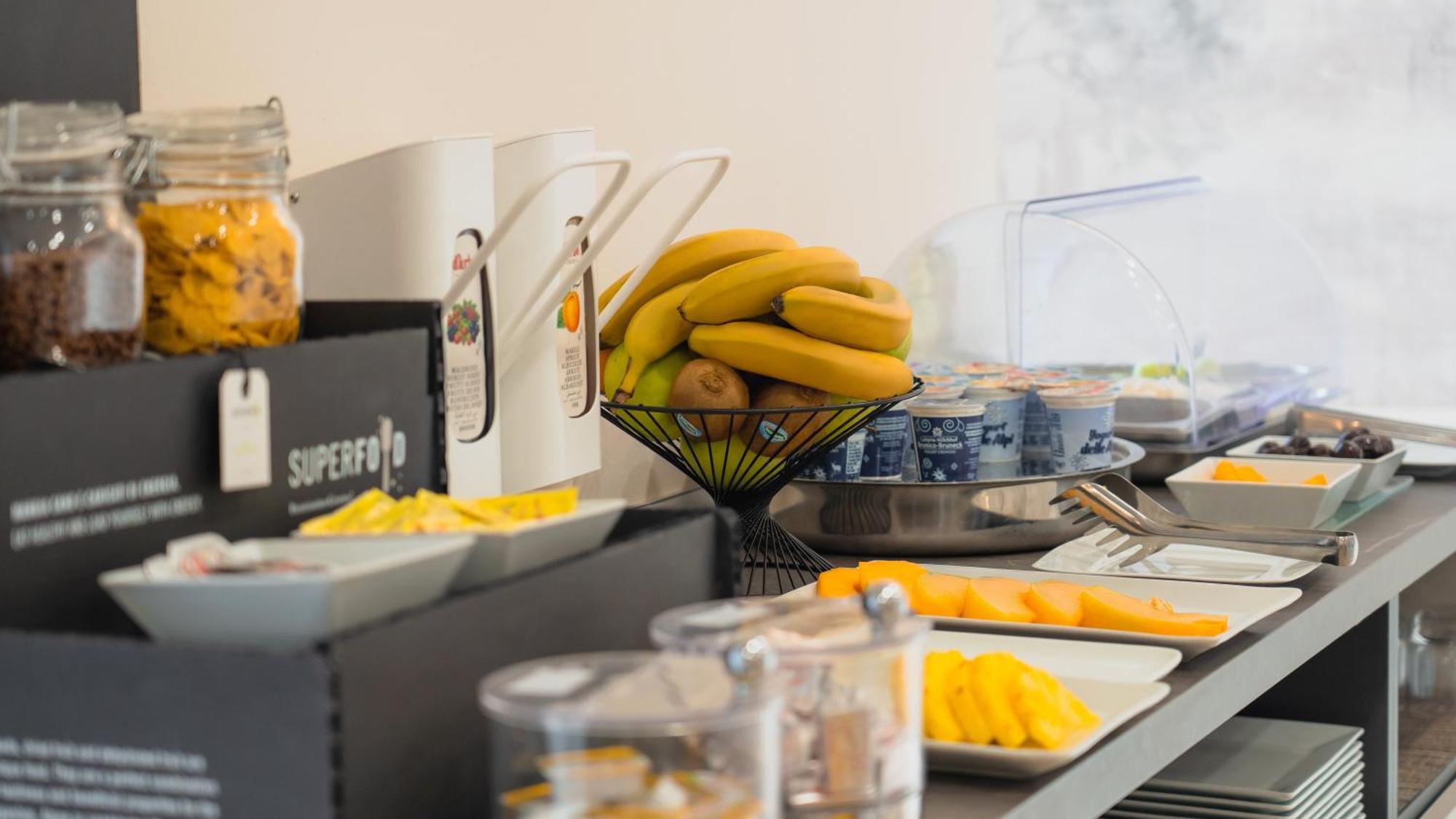 Ahg Riva Del Sole Hotel - Adults Only Moniga del Garda Ngoại thất bức ảnh